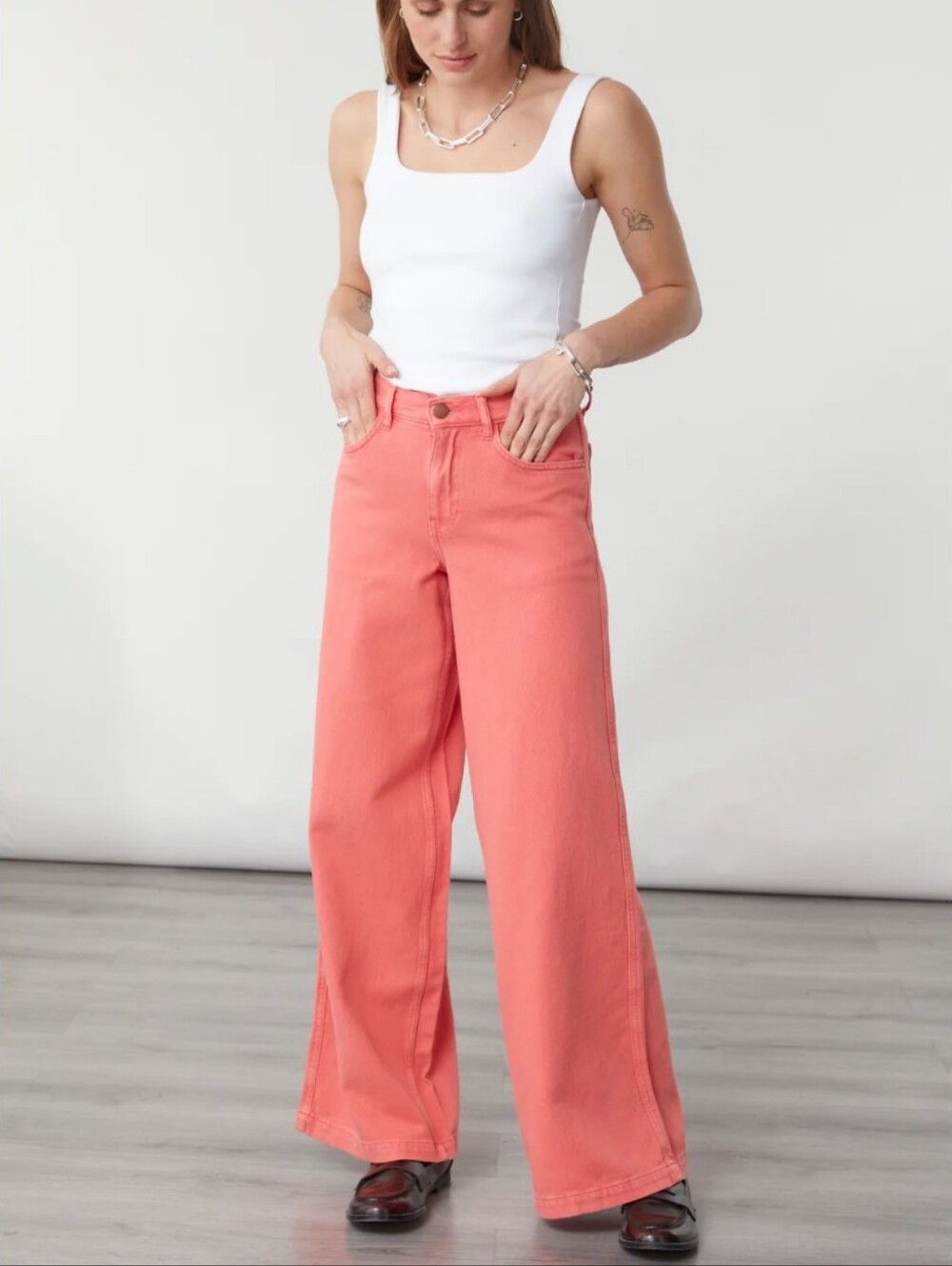 Seventy + Mochi Dear Bay Jean Mineral Red Women's 25 NWT Embroidered